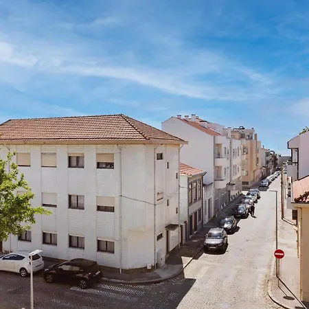 Konukevi Casa Mago Espinho (Aveiro)